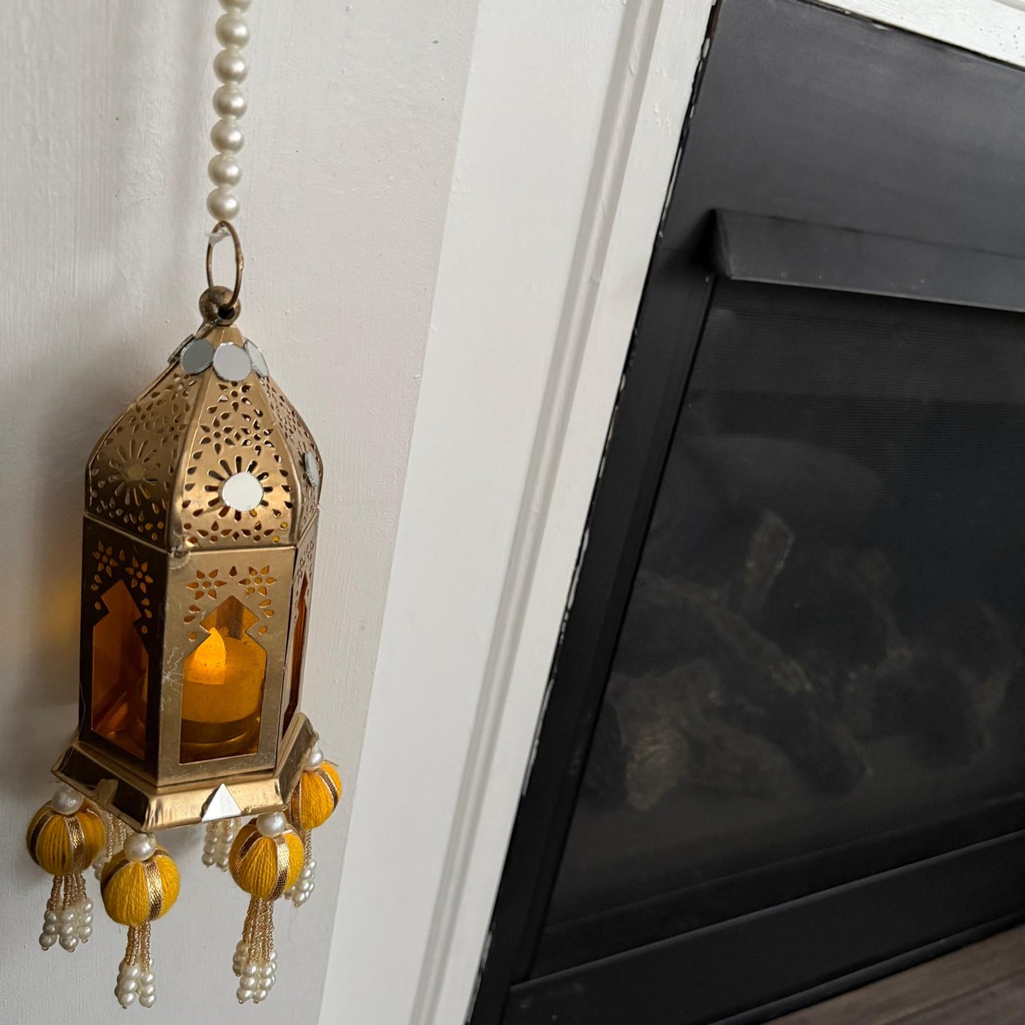 Lantern Pearl String | 20 Inches | 3 Colors