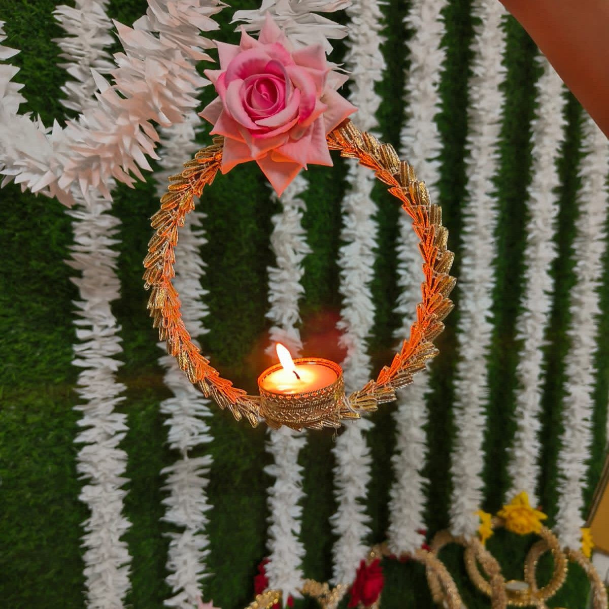 Jasmine String with Rose and Gota Ring Tealight holder | 4 Feet | 3 Colors