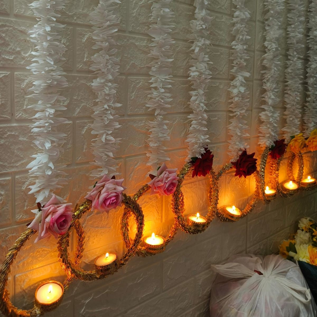 Jasmine String with Rose and Gota Ring Tealight holder | 4 Feet | 3 Colors